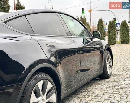 Чорний Тесла Model Y, об'ємом двигуна 0 л та пробігом 99 тис. км за 22999 $, фото 34 на Automoto.ua