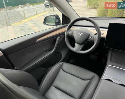 Тесла Model Y 2023 в Киеве на Automoto.ua Черный Тесла Model Y, объемом двигателя 0 л и пробегом 29 тыс. км за 34999 $, фото 27 на Automoto.ua