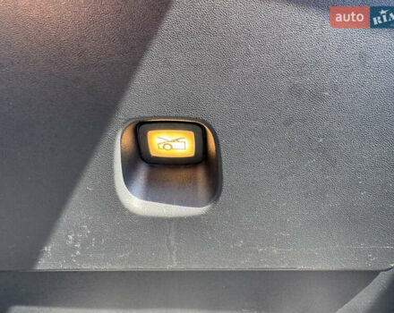 Чорний Тесла Model Y, об'ємом двигуна 0 л та пробігом 28 тис. км за 33000 $, фото 44 на Automoto.ua