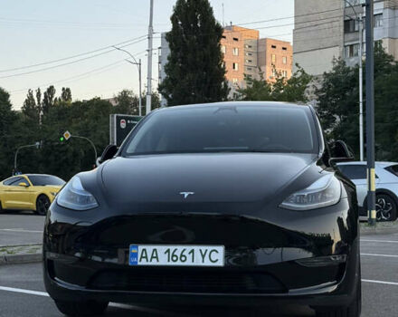 Черный Тесла Model Y, объемом двигателя 0 л и пробегом 34 тыс. км за 35000 $, фото 2 на Automoto.ua