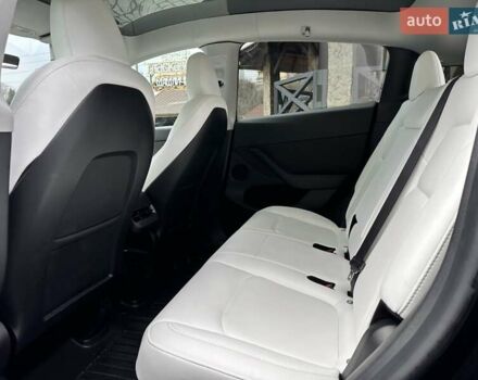 Чорний Тесла Model Y, об'ємом двигуна 0 л та пробігом 99 тис. км за 22999 $, фото 20 на Automoto.ua