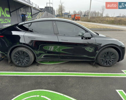 Черный Тесла Model Y, объемом двигателя 0 л и пробегом 35 тыс. км за 38000 $, фото 2 на Automoto.ua