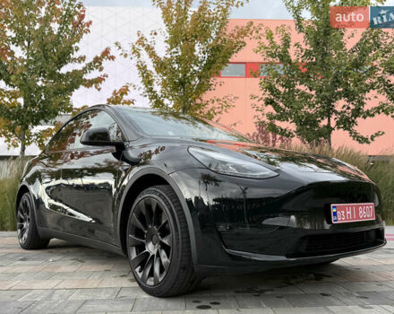Тесла Model Y 2023 в Киеве на Automoto.ua Черный Тесла Model Y, объемом двигателя 0 л и пробегом 29 тыс. км за 34999 $, фото 2 на Automoto.ua