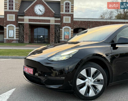 Черный Тесла Model Y, объемом двигателя 0 л и пробегом 67 тыс. км за 33490 $, фото 2 на Automoto.ua