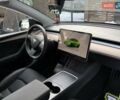 Черный Тесла Model Y, объемом двигателя 0 л и пробегом 1 тыс. км за 34900 $, фото 29 на Automoto.ua