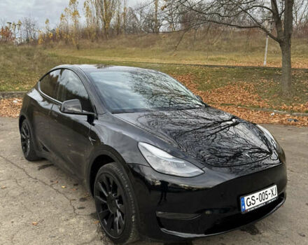 Черный Тесла Model Y, объемом двигателя 0 л и пробегом 16 тыс. км за 27000 $, фото 3 на Automoto.ua