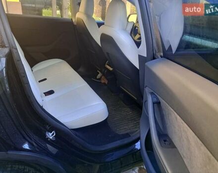 Черный Тесла Model Y, объемом двигателя 0 л и пробегом 10 тыс. км за 33000 $, фото 6 на Automoto.ua