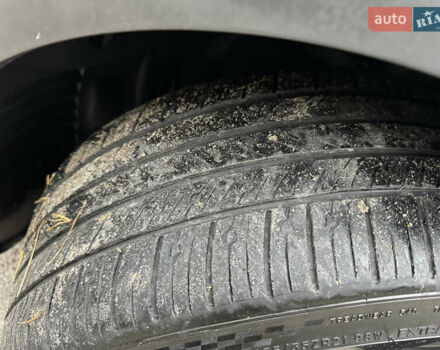 Чорний Тесла Model Y, об'ємом двигуна 0 л та пробігом 56 тис. км за 28700 $, фото 25 на Automoto.ua