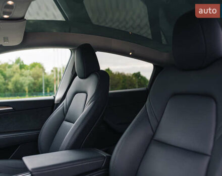Черный Тесла Model Y, объемом двигателя 0 л и пробегом 16 тыс. км за 30200 $, фото 32 на Automoto.ua