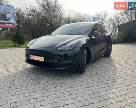 Черный Тесла Model Y, объемом двигателя 0 л и пробегом 25 тыс. км за 31500 $, фото 22 на Automoto.ua