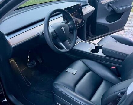 Чорний Тесла Model Y, об'ємом двигуна 0 л та пробігом 60 тис. км за 25950 $, фото 26 на Automoto.ua