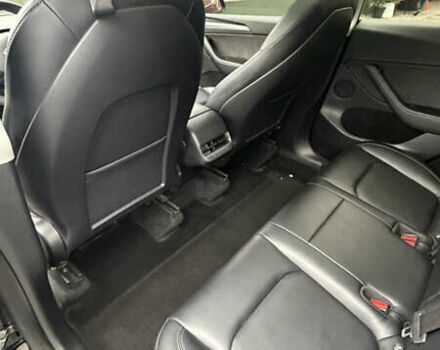 Чорний Тесла Model Y, об'ємом двигуна 0 л та пробігом 48 тис. км за 27500 $, фото 17 на Automoto.ua