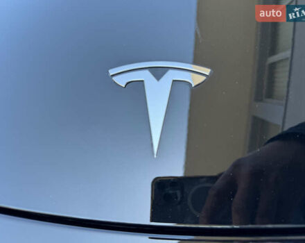 Чорний Тесла Model Y, об'ємом двигуна 0 л та пробігом 28 тис. км за 33000 $, фото 49 на Automoto.ua