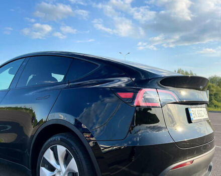 Черный Тесла Model Y, объемом двигателя 0 л и пробегом 25 тыс. км за 25500 $, фото 3 на Automoto.ua