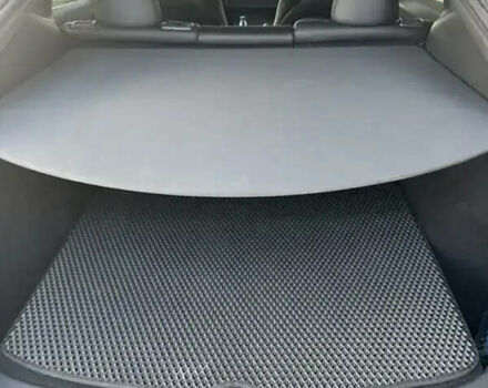 Черный Тесла Model Y, объемом двигателя 0 л и пробегом 34 тыс. км за 32500 $, фото 15 на Automoto.ua