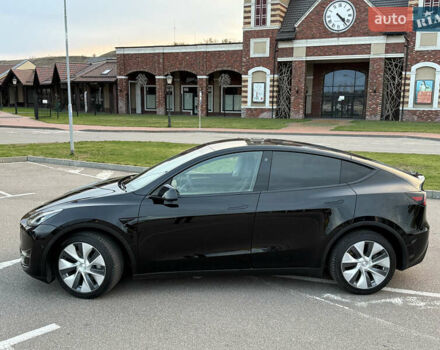 Черный Тесла Model Y, объемом двигателя 0 л и пробегом 67 тыс. км за 33490 $, фото 8 на Automoto.ua