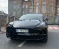 Черный Тесла Model Y, объемом двигателя 0 л и пробегом 21 тыс. км за 30500 $, фото 2 на Automoto.ua