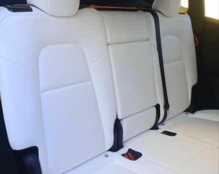 Черный Тесла Model Y, объемом двигателя 0 л и пробегом 10 тыс. км за 33000 $, фото 5 на Automoto.ua
