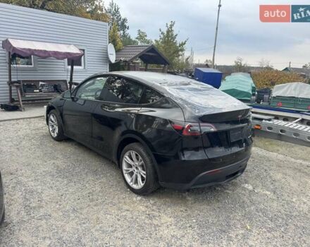 Тесла Model Y 2023 в Сарнах на Automoto.ua Черный Тесла Model Y, объемом двигателя 0 л и пробегом 41 тыс. км за 16850 $, фото 4 на Automoto.ua