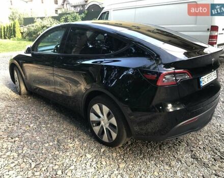 Тесла Model Y 2023 в Львове на Automoto.ua Черный Тесла Model Y, объемом двигателя 0 л и пробегом 35 тыс. км за 27500 $, фото 4 на Automoto.ua