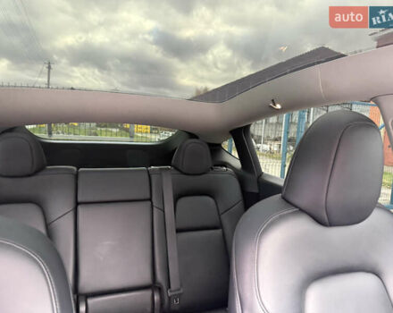 Тесла Model Y 2023 в Калиновке на Automoto.ua Черный Тесла Model Y, объемом двигателя 0 л и пробегом 110 тыс. км за 24500 $, фото 12 на Automoto.ua