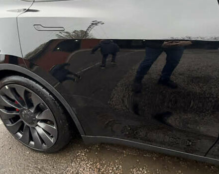 Чорний Тесла Model Y, об'ємом двигуна 0 л та пробігом 48 тис. км за 27500 $, фото 24 на Automoto.ua