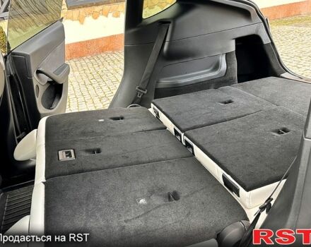 Чорний Тесла Model Y, об'ємом двигуна 0 л та пробігом 99 тис. км за 22999 $, фото 9 на Automoto.ua
