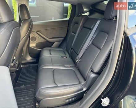 Черный Тесла Model Y, объемом двигателя 0 л и пробегом 1 тыс. км за 33900 $, фото 36 на Automoto.ua