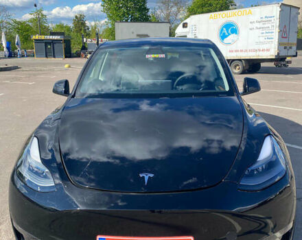 Черный Тесла Model Y, объемом двигателя 0 л и пробегом 30 тыс. км за 32999 $, фото 1 на Automoto.ua