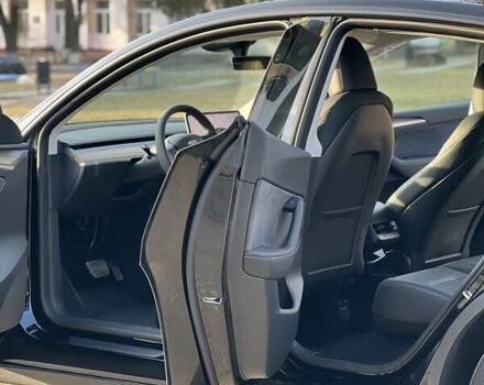 Черный Тесла Model Y, объемом двигателя 0 л и пробегом 12 тыс. км за 23200 $, фото 47 на Automoto.ua