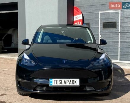 Черный Тесла Model Y, объемом двигателя 0 л и пробегом 17 тыс. км за 34500 $, фото 1 на Automoto.ua