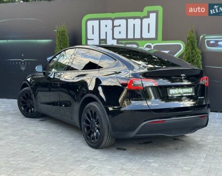 Черный Тесла Model Y, объемом двигателя 0 л и пробегом 1 тыс. км за 33900 $, фото 44 на Automoto.ua