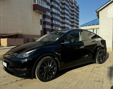 Черный Тесла Model Y, объемом двигателя 0 л и пробегом 5 тыс. км за 40999 $, фото 1 на Automoto.ua