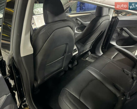 Черный Тесла Model Y, объемом двигателя 0 л и пробегом 46 тыс. км за 16300 $, фото 5 на Automoto.ua