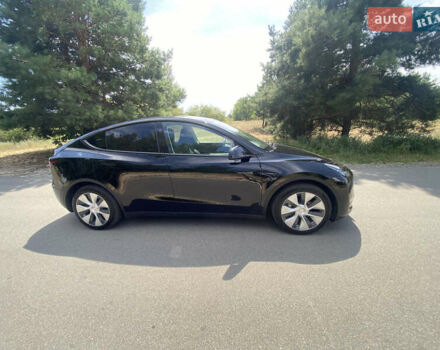 Черный Тесла Model Y, объемом двигателя 0 л и пробегом 6 тыс. км за 34000 $, фото 4 на Automoto.ua