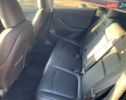 Черный Тесла Model Y, объемом двигателя 0 л и пробегом 25 тыс. км за 26500 $, фото 21 на Automoto.ua