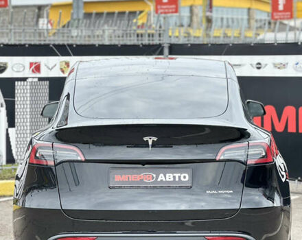 Черный Тесла Model Y, объемом двигателя 0 л и пробегом 32 тыс. км за 29900 $, фото 4 на Automoto.ua