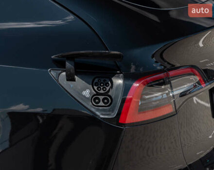 Чорний Тесла Model Y, об'ємом двигуна 0 л та пробігом 25 тис. км за 35900 $, фото 7 на Automoto.ua