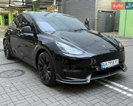 Черный Тесла Model Y, объемом двигателя 0 л и пробегом 16 тыс. км за 34000 $, фото 7 на Automoto.ua