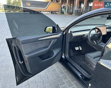 Чорний Тесла Model Y, об'ємом двигуна 0 л та пробігом 14 тис. км за 30500 $, фото 13 на Automoto.ua