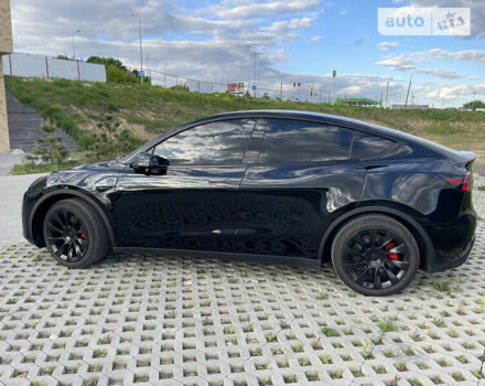 Черный Тесла Model Y, объемом двигателя 0 л и пробегом 5 тыс. км за 43000 $, фото 8 на Automoto.ua