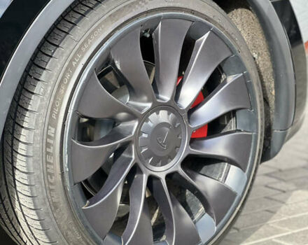 Черный Тесла Model Y, объемом двигателя 0 л и пробегом 35 тыс. км за 36000 $, фото 6 на Automoto.ua