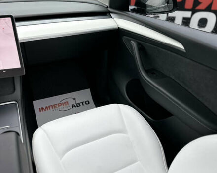 Черный Тесла Model Y, объемом двигателя 0 л и пробегом 32 тыс. км за 29900 $, фото 16 на Automoto.ua