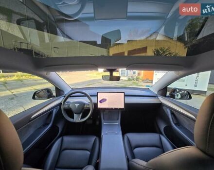 Чорний Тесла Model Y, об'ємом двигуна 0 л та пробігом 95 тис. км за 27300 $, фото 39 на Automoto.ua