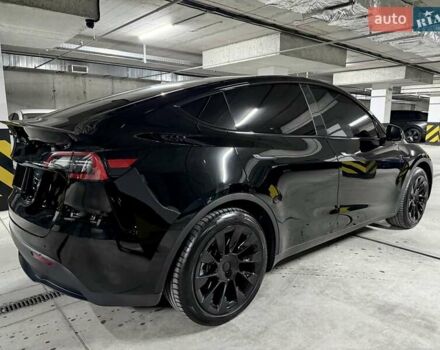 Черный Тесла Model Y, объемом двигателя 0 л и пробегом 39 тыс. км за 29500 $, фото 12 на Automoto.ua