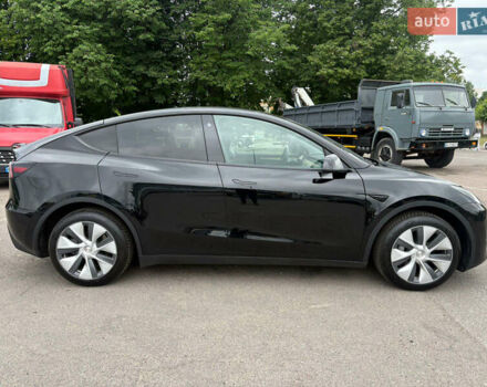 Чорний Тесла Model Y, об'ємом двигуна 0 л та пробігом 27 тис. км за 27500 $, фото 5 на Automoto.ua