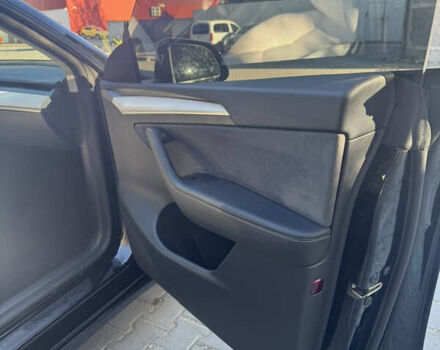 Тесла Model Y 2023 в Тернополе на Automoto.ua Черный Тесла Model Y, объемом двигателя 0 л и пробегом 37 тыс. км за 25800 $, фото 24 на Automoto.ua