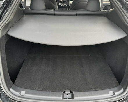 Черный Тесла Model Y, объемом двигателя 0 л и пробегом 16 тыс. км за 27000 $, фото 9 на Automoto.ua