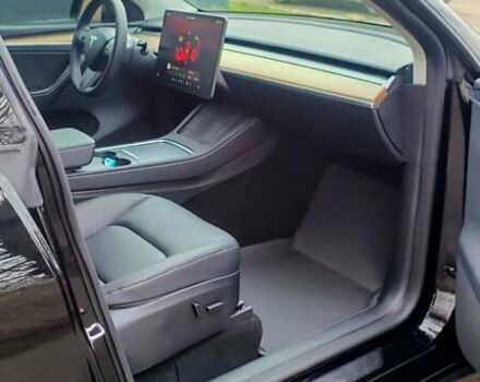 Чорний Тесла Model Y, об'ємом двигуна 0 л та пробігом 54 тис. км за 28000 $, фото 39 на Automoto.ua