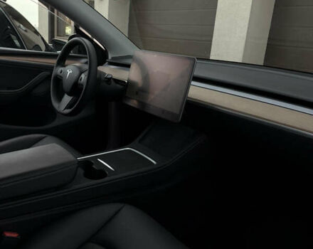 Чорний Тесла Model Y, об'ємом двигуна 0 л та пробігом 55 тис. км за 28100 $, фото 19 на Automoto.ua